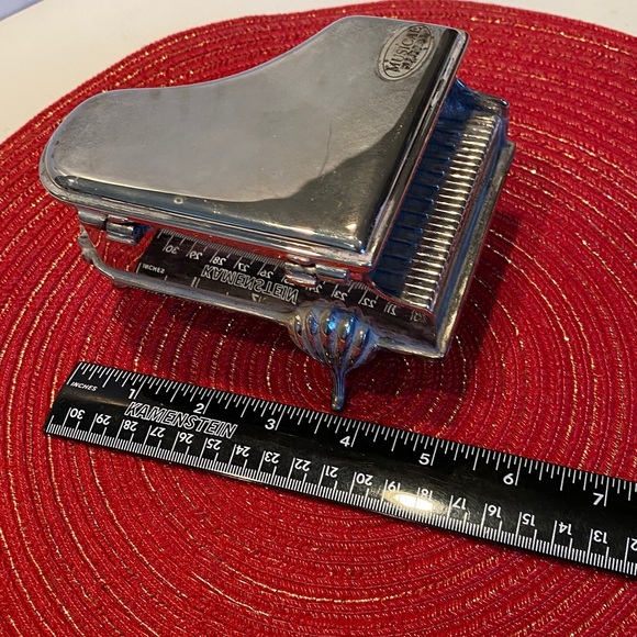 Vintage Grand Piano-shaped Silver-Plated Musical Trinket Box - Picture 4 of 7